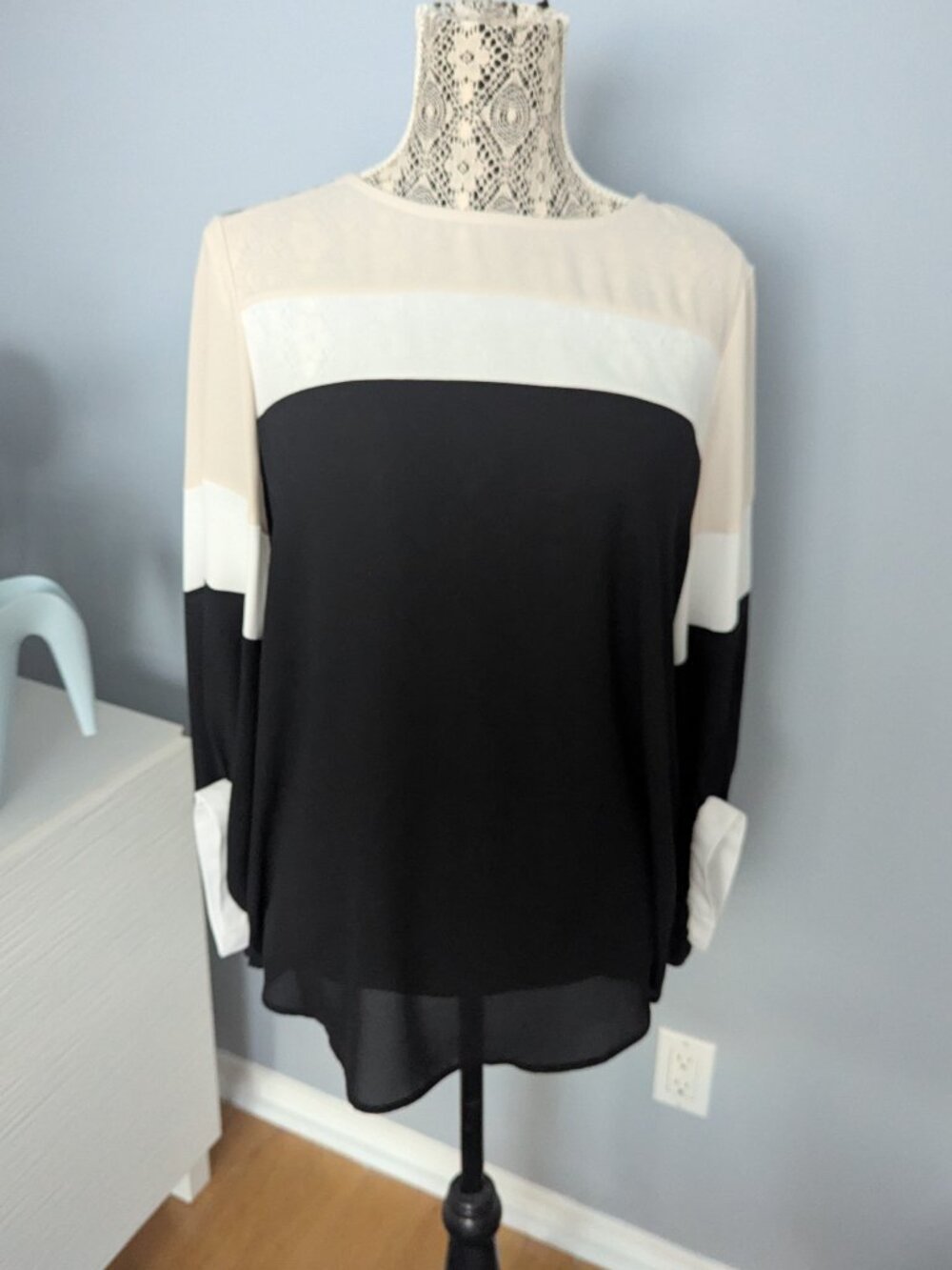 Joseph Ribkoff tree colour blouse